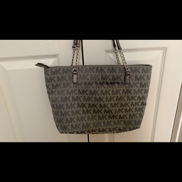 SOLD MK bag - Picture 2 of 3